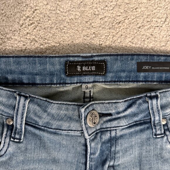 STS Blue Joey Relaxed Boyfriend Cropped Jeans – Light Wash – Size 9 - Picture 3 of 6